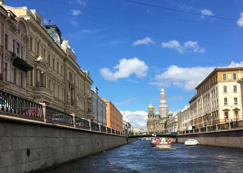 See St. Petersburg from the water: the best classic and new routes