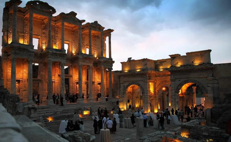 The ancient city museums of Turkey will be available at night