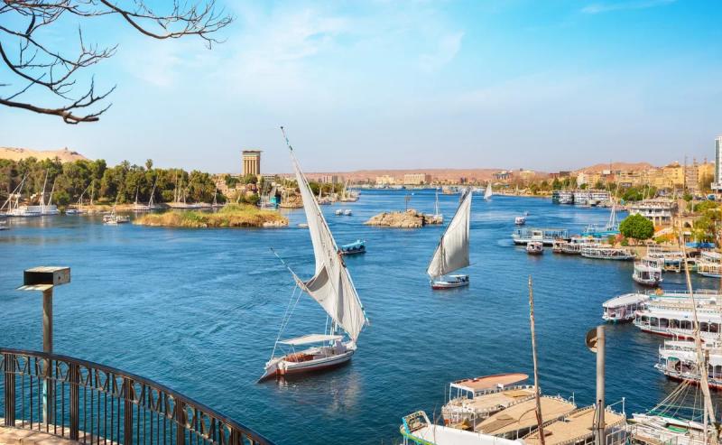 Nile cruises are a unique novelty of the project "Discovering the world with a Constellation"