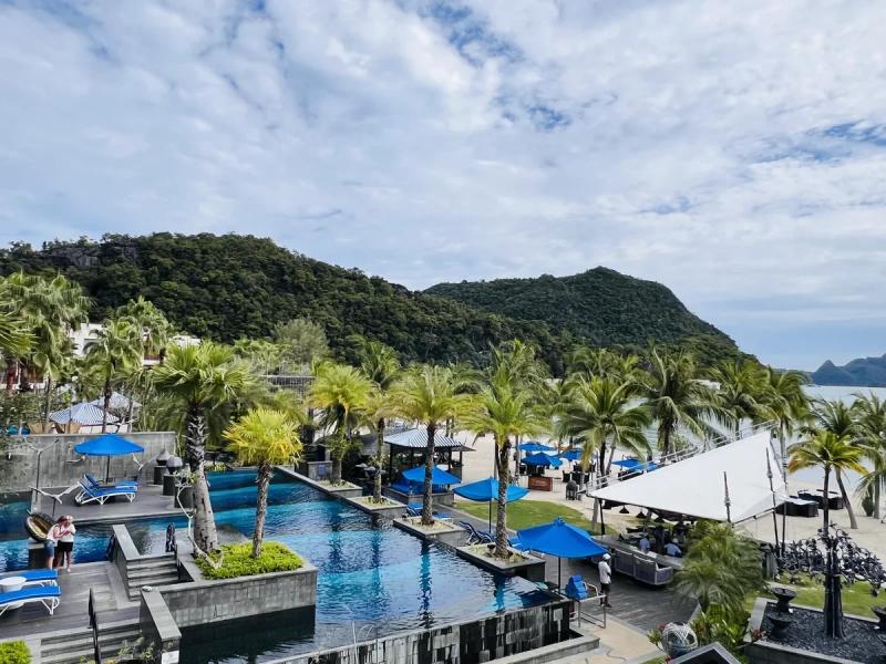 Five-star hotels of Langkawi Island in Malaysia: review of the best hotels with photos and prices