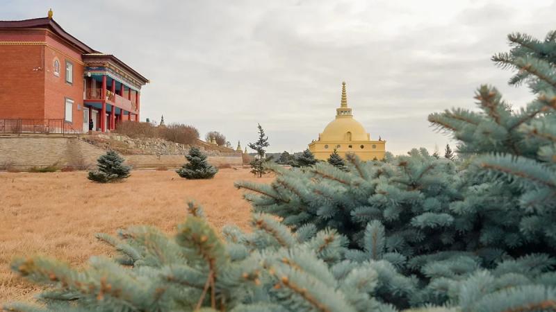 A long way to yourself, or how we lost track of time in Buryatia