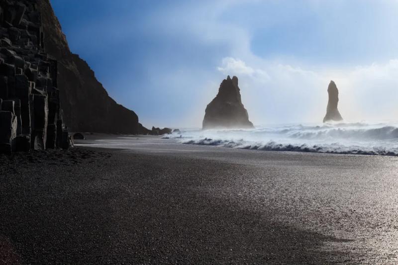 In a sandy multicolour: TOP colored beaches in the world